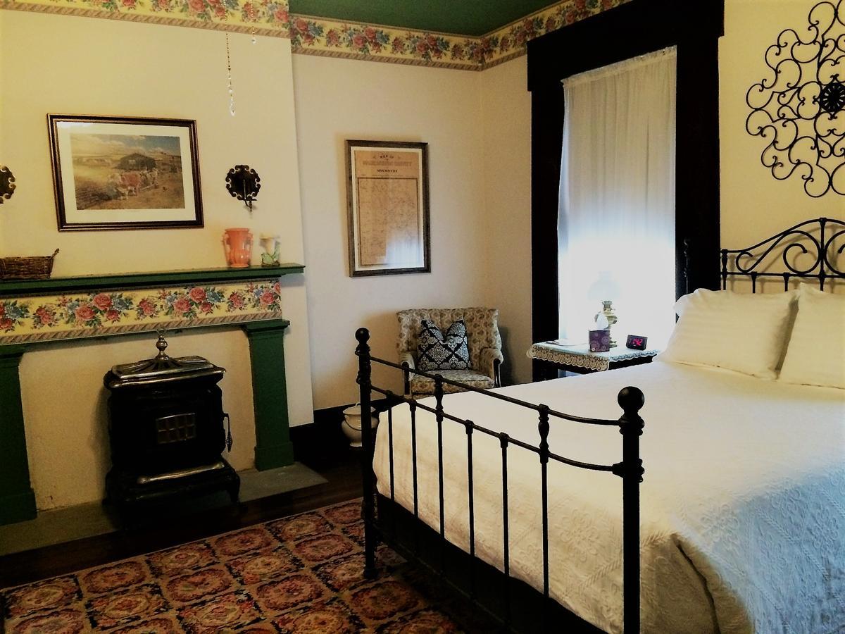Old Caledonian Bed & Breakfast Buitenkant foto